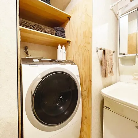 Shibuya Apartment Shinsen Tokyo Exterior photo