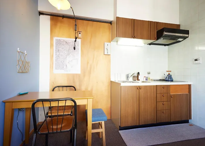 Shibuya Apartment Shinsen